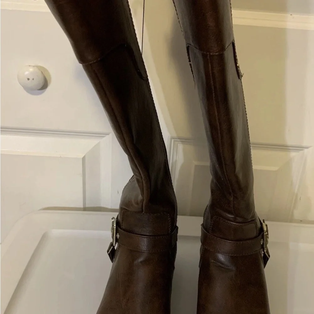 G by Guess womens sz 9M Dark Brown tall riding faux‎ leather buckle zip Boots